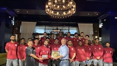 El alcalde de Estepona ha recibido a la selección de Qatar.