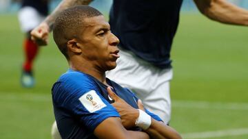 Mbapp&eacute; celebra su primer gol ante Argentina.