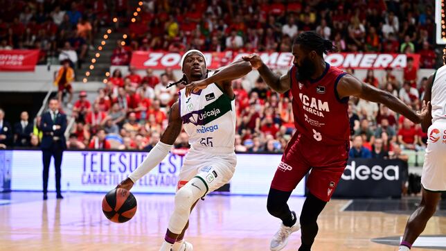 Unicaja resurge en Murcia y se agarra a la semifinal