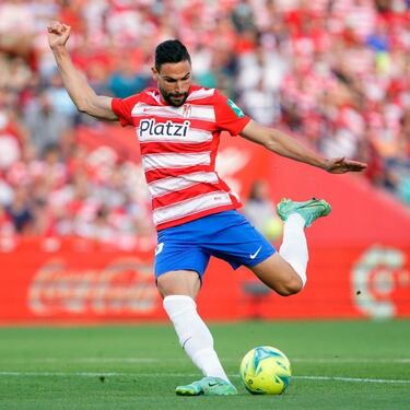 Aprobados y suspensos del Granada: ¡Maldito penalti de Jorge Molina!