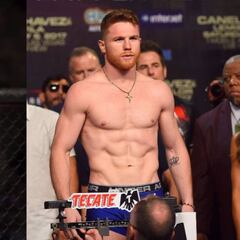 Canelo: “¿McGregor? Con una mano”