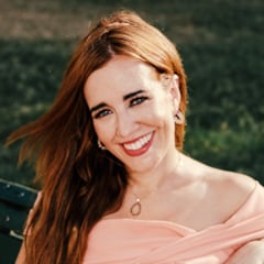 Lara Ferreiro, psicóloga: “Cuando llegan las cenas de empresa, es el momento del año en el que más infidelidades hay”