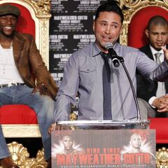 De la Hoya explota y pide boicot al Mayweather vs McGregor
