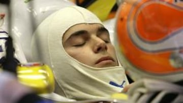 <b>EL MEJOR.</b> Un Piquet muy relajado dio más de 100 vueltas a Montmeló y fue el más rápido.