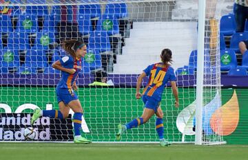 Alexia Putellas marca el definitivo 4-2 para el Barcelona. 