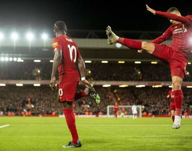 Salah and Mané start Liverpool's 2020 with 2-0 win over Blades