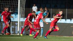 Mario Hermoso celebra el 0-1 que consigui&oacute; durante el partido de Liga Santander entre Celta de Vigo y Espanyol.