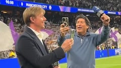 Zamorano hace esto en pleno partido de Champions League y el público alucina: pocos chilenos provocan algo así