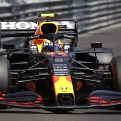 Checo Pérez se reinvindica en Mónaco al terminar cuarto lugar