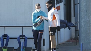 01/02/22
 VALENCIA CF
 CIUDAD DEPORTIVA
 ENTRENAMIENTO
 MAXI GOMEZ
 TXEMANU