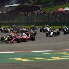 Verstappen: "Vettel y Raikkonen deberían estar avergonzados"