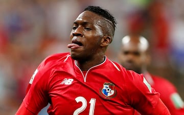 Con una diferencia de -9 goles, Panamá es la peor Selección de Rusia 2018. En su primera Copa del Mundo de la historia, los centroamericanos perdieron 3-0 ante una poderosa Bélgica. Después, Felipe Baloy consiguió el primer gol de su país en el torneo en la derrota 6-1 ante Inglaterra y finalizó su participación con un descalabro 2-1 ante Túnez.