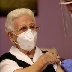 La contundente crítica a los jóvenes de Araceli, la primera persona que se vacunó en España