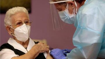 La contundente crítica a los jóvenes de Araceli, la primera persona que se vacunó en España