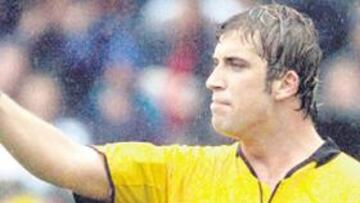 <b>DE CORRUPTO A DEPORTISTA. </b>Hoyzer pasa de los Tribunales a los estadios de fútbol americano.