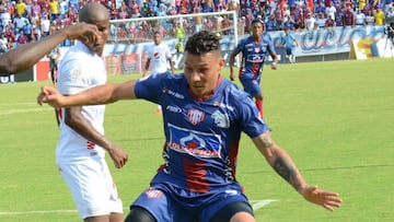 Luis Carlos Arias durante un partido con Unión Magdalena por Liga Águila.