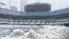 El estadio de los Carolina Panthers, bajo nieve, 24h antes de la final de conferencia ante el Arizona Cardinals.