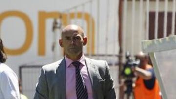 Paco Jémez quiere continuar en el Rayo Vallecano, aunque sondea otras posibilidades.