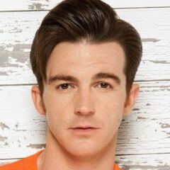 Dictan sentencia a Drake Bell por delitos contra menores