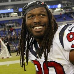 Jadeveon Clowney será jugador franquicia de los Texans