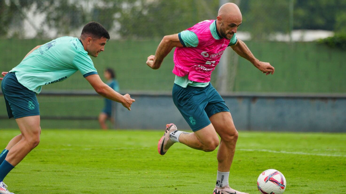 Ekain Zenitagoia, baja para el debut contra el Almería