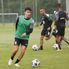 Menudo, baja junto a Noel y Trilli, pero Aguirre apunta a Tudela