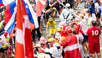 La impresionante capacidad de Pogacar para dominar tanto en grandes vueltas como en clásicas de un día lo han llevado al triunfo absoluto de esta edición del Tour de Francia.