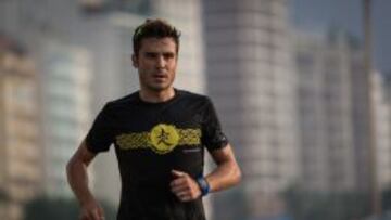 Javier Gómez Noya entrena para el test de Río de Janeiro