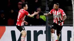 Chucky Lozano da triunfo al PSV con doblete sobre el Groningen