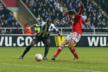 NEWCASTLE 1-1 BENFICA Gol del empate de Salvio en el tiempo de descuento.