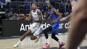 12/09/21 BALONCESTO PARTIDO FINAL SUPERCOPA DE ESPA&Ntilde;A
 BARCELONA - REAL MADRID 
  ADAM HANGA 