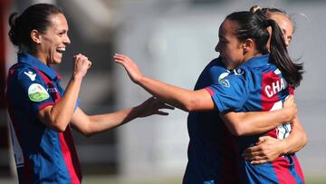 La delantera mexicana abri&oacute; el marcador en el partido que tuvo Levante frente a el Espanyol y en el que su club se llev&oacute; la victoria 4 goles por 0.