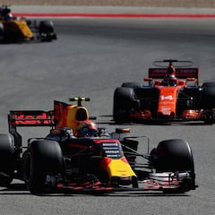 Red Bull mira con reservas el acuerdo de McLaren y Renault