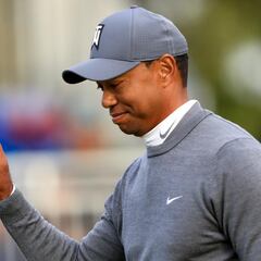 Tiger Woods "revved up" after start at Valspar Championship