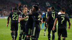 GLASGOW, SCOTLAND - SEPTEMBER 06: Vinicius Junior player of Real Madrid celebrates with his teammates after scoring a goal during the UEFA Champions League group F match between Celtic FC and Real Madrid at Celtic Park on September 06, 2022 in Glasgow, Scotland. (Photo by Antonio Villalba/Real Madrid via Getty Images)