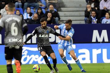 Javi Jim¨¦nez persigue a Abde