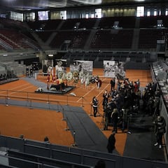 La capilla ardiente de Manolo Santana en la Caja Mágica