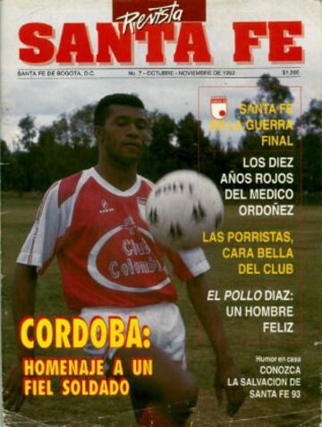 Portada octubre/noviembre de 1992. Manuel Acisclo Córdoba, uno de los goleadores más queridos en la historia de Santa Fe.
