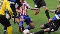 El Sporting sigue vivo ante un Rayo que vio dos rojas