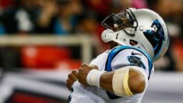 Cam Newton, en modo Superman, es el futuro de los Panthers