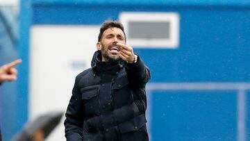 11/02/24 PARTIDO SEGUNDA DIVISION 
ALCORCON - ANDORRA 
EDER SARABIA ENTRENADOR 