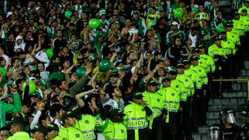 Hinchas de Nacional en Bogotá