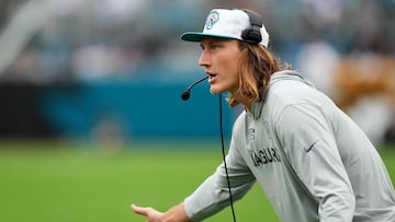 Quarterback Lawrence misses only his third ever NFL game for Jacksonville but there are fears his season could be over.