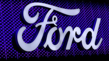 Logotipo de Ford.