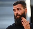 Paire se ríe de sí mismo tras perder en 37 minutos