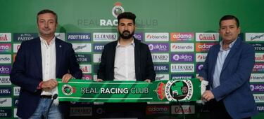 "Mi ilusión no es entrenar al Racing, es ganar con el Racing"