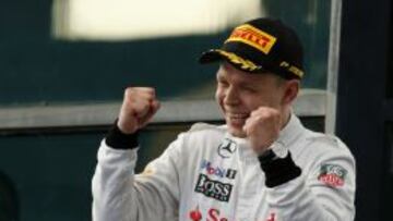 Kevin Magnussen celebra su tercer puesto en Australia.