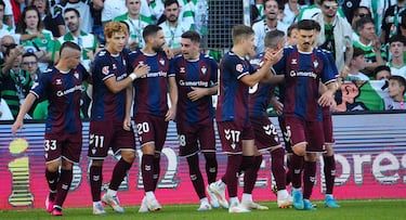 La épica de El Sardinero rescata un punto para el Racing