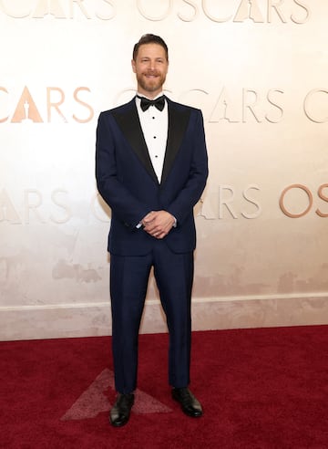 D.J. Gugenheim posa en la alfombra roja del Dolby Theatre.