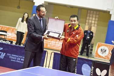 Granada se vuelca con Juanito en su despedida de la Selección